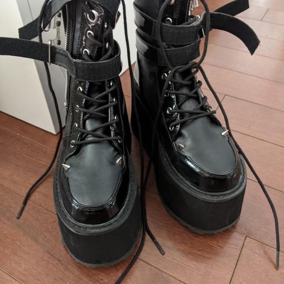 Damned 115 in black from demonia, size 7 (US) - Picture 3 of 4